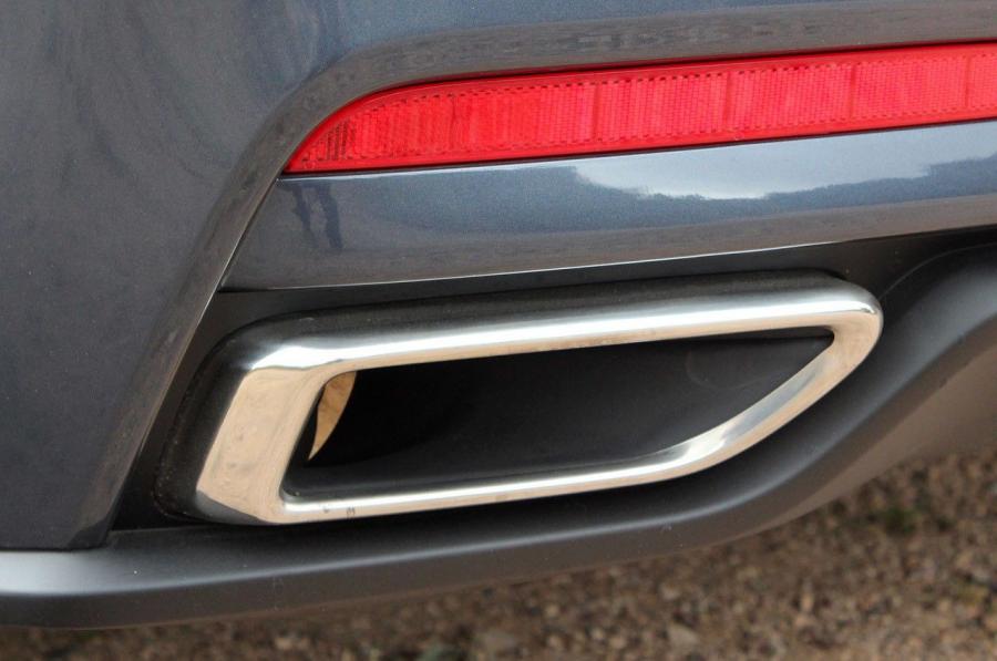 Детали экстерьера Hyundai Genesis 2014 года  (NA) (фото 87 из 105)
